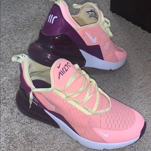 Nike AirMax 270-size 7y/womens 8